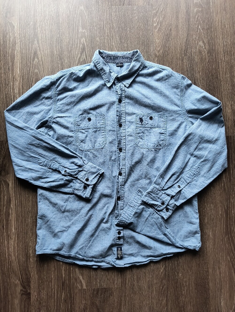 Vintage U.S. Polo Assn. Light Blue Chambray Long-Sleeve Button-Down Shirt Large
